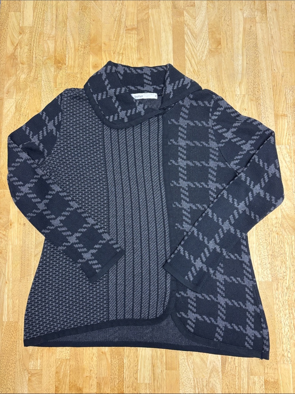 Skovhuus Denmark Knit Sweater XL Navy Gray Plaid Mixed Pattern Cowl Neck Danish